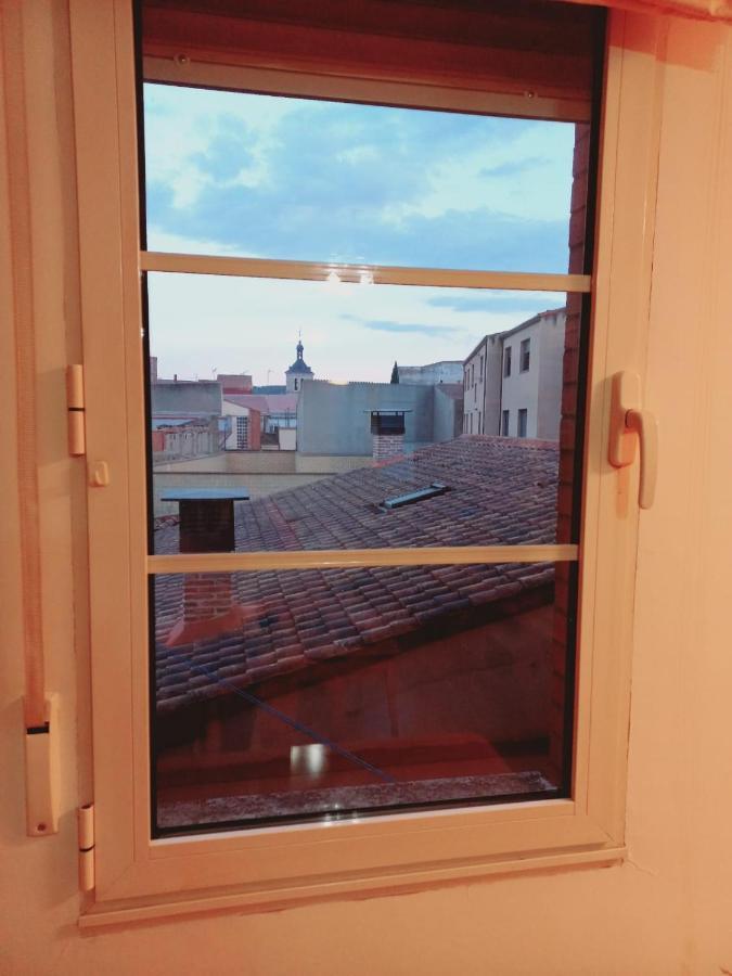 Apartamento Centrico Para 3 Con Wifi Y Garaje Tudela de Duero Esterno foto