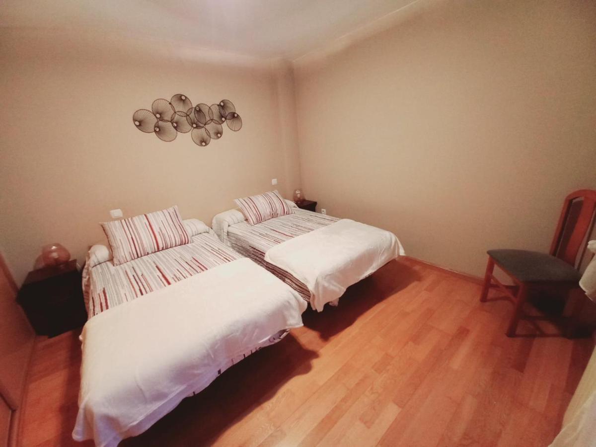 Apartamento Centrico Para 3 Con Wifi Y Garaje Tudela de Duero Esterno foto